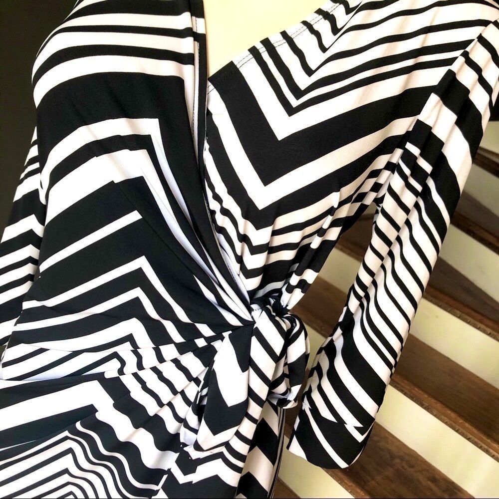 Halo Black & White Wrap Dress, Size M - Picture 1 of 5